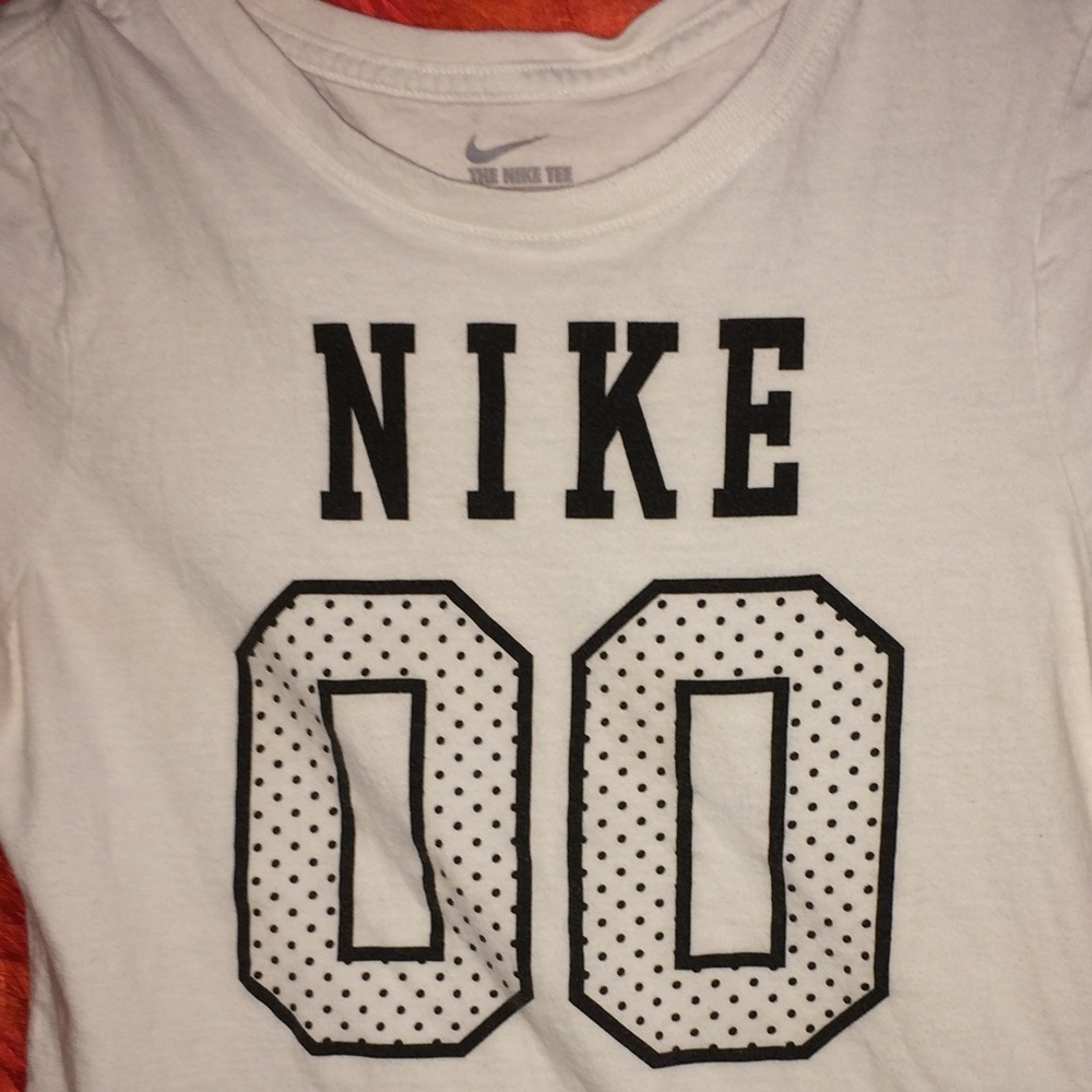 Nike t-shirt