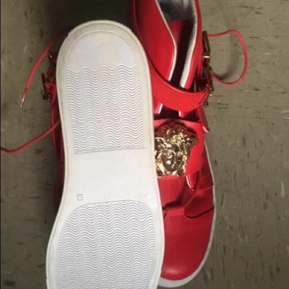 Red Versace high top, barely worn,size 46,U.S. 13, - Picture 5 of 6