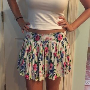 H&M flowery skirt