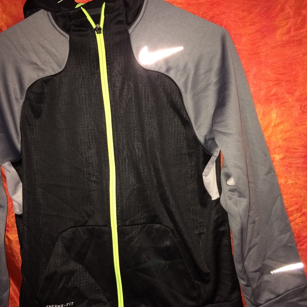 NIKE JACKET!!