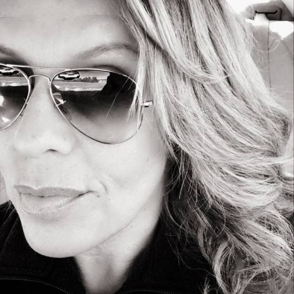 Meet your Posher, Jennifer