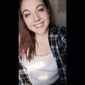 Meet your Posher, Carly