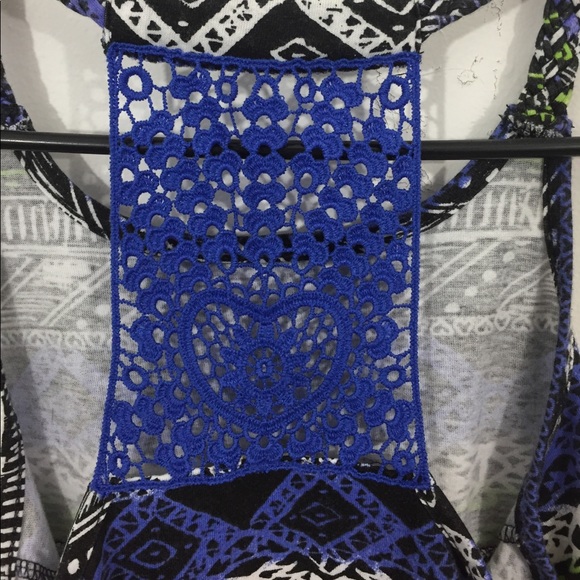 Aztec pattern tank top - Picture 3 of 3