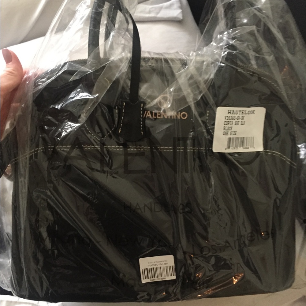 Copia Saffiano Leather Tote Bag! Brand New! $995 - Picture 4 of 8