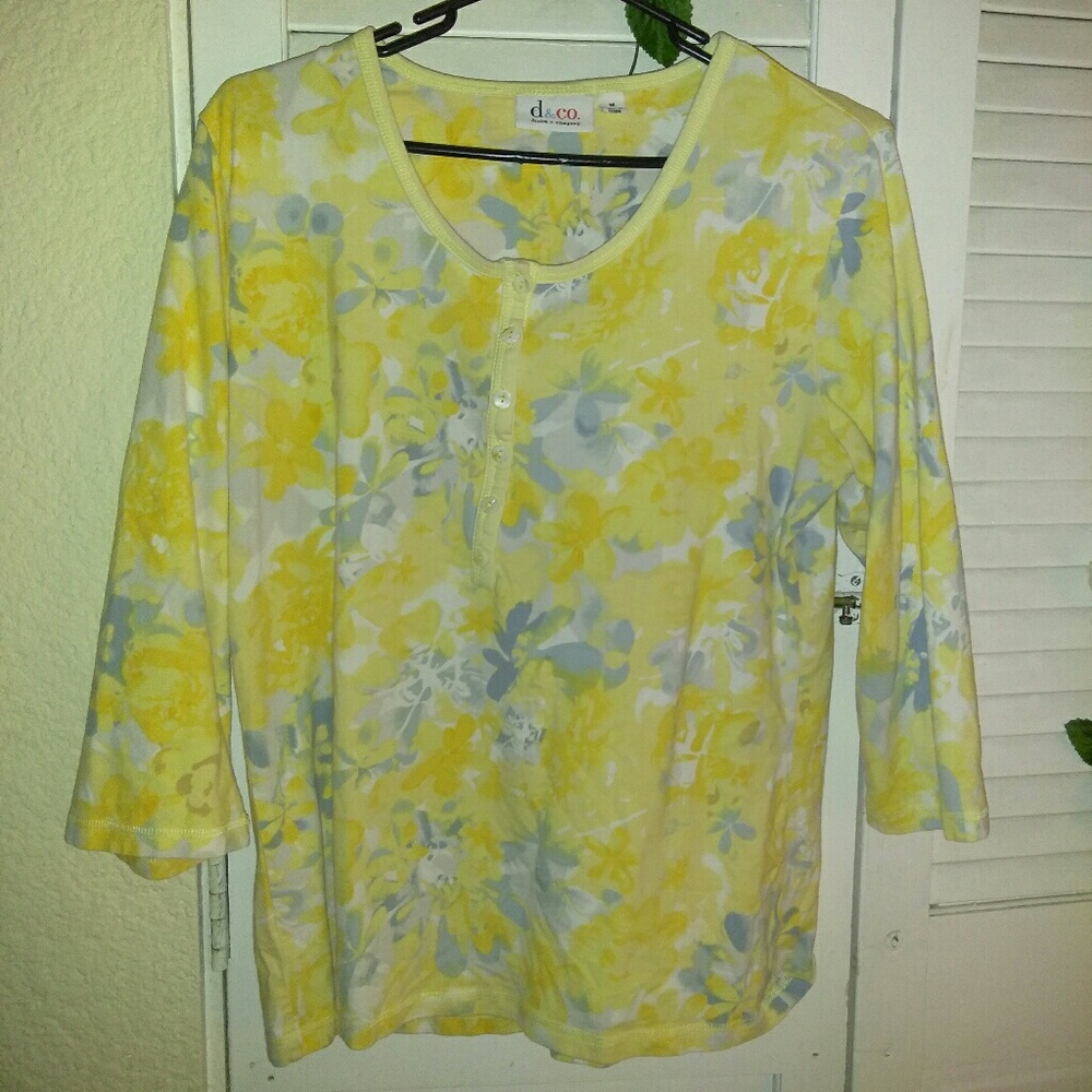 Yellow flower shirt