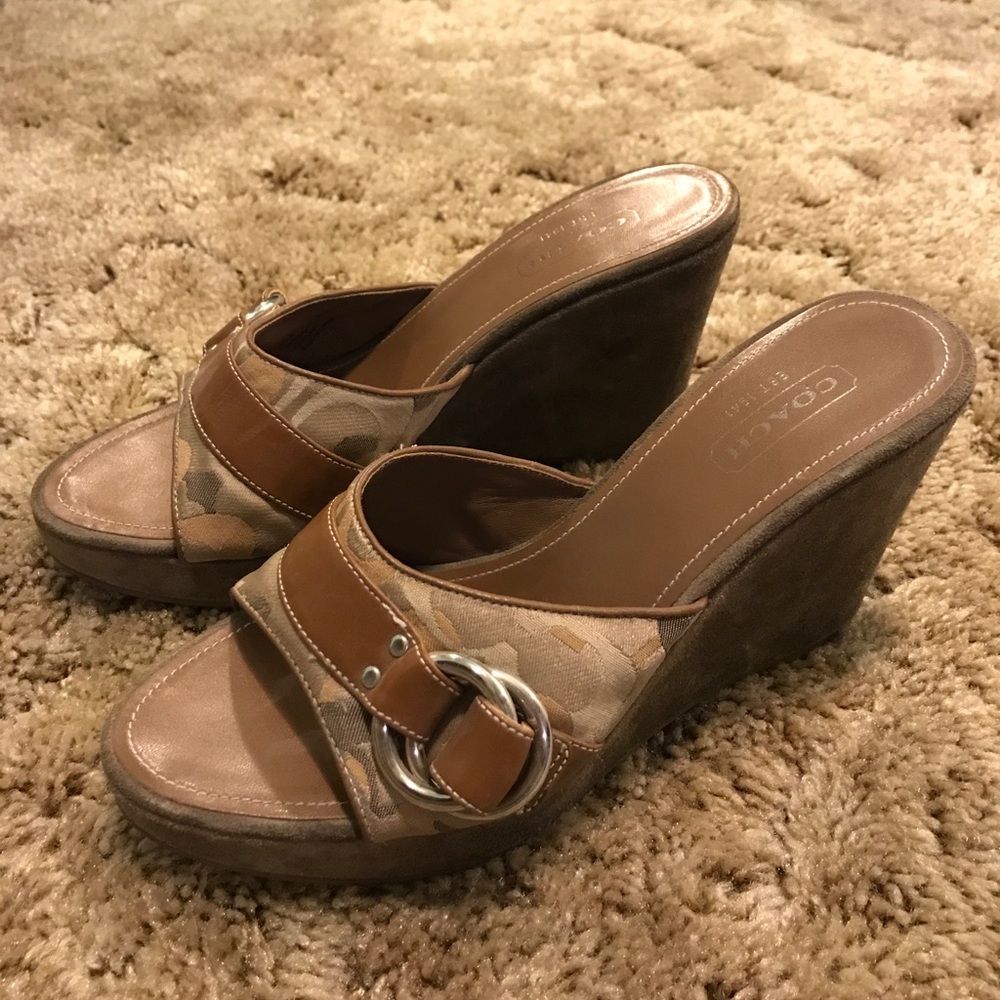 Coach wedge Meredith shoes brown gold logo