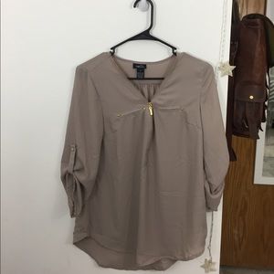 Light weight blouse