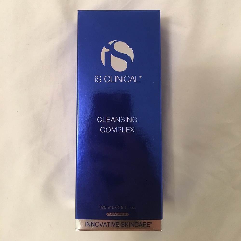 iS Clinical Cleansing Complex