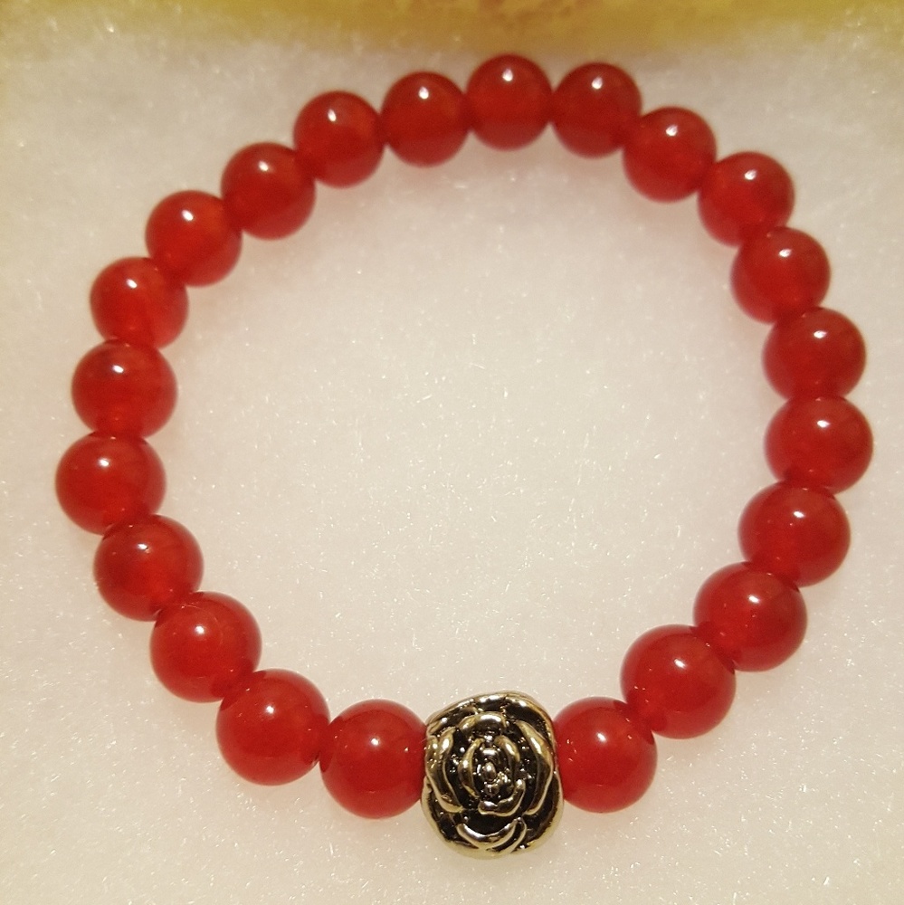 🌷Red Jade Beaded Bracelet with Rose Charm🌷