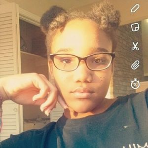 Meet your Posher, Lashanna