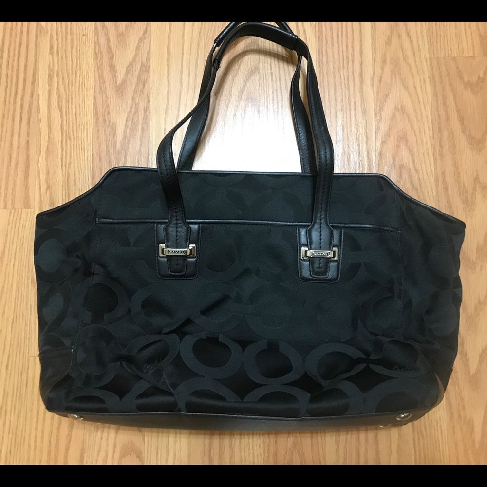 Coach signature shoulder bag