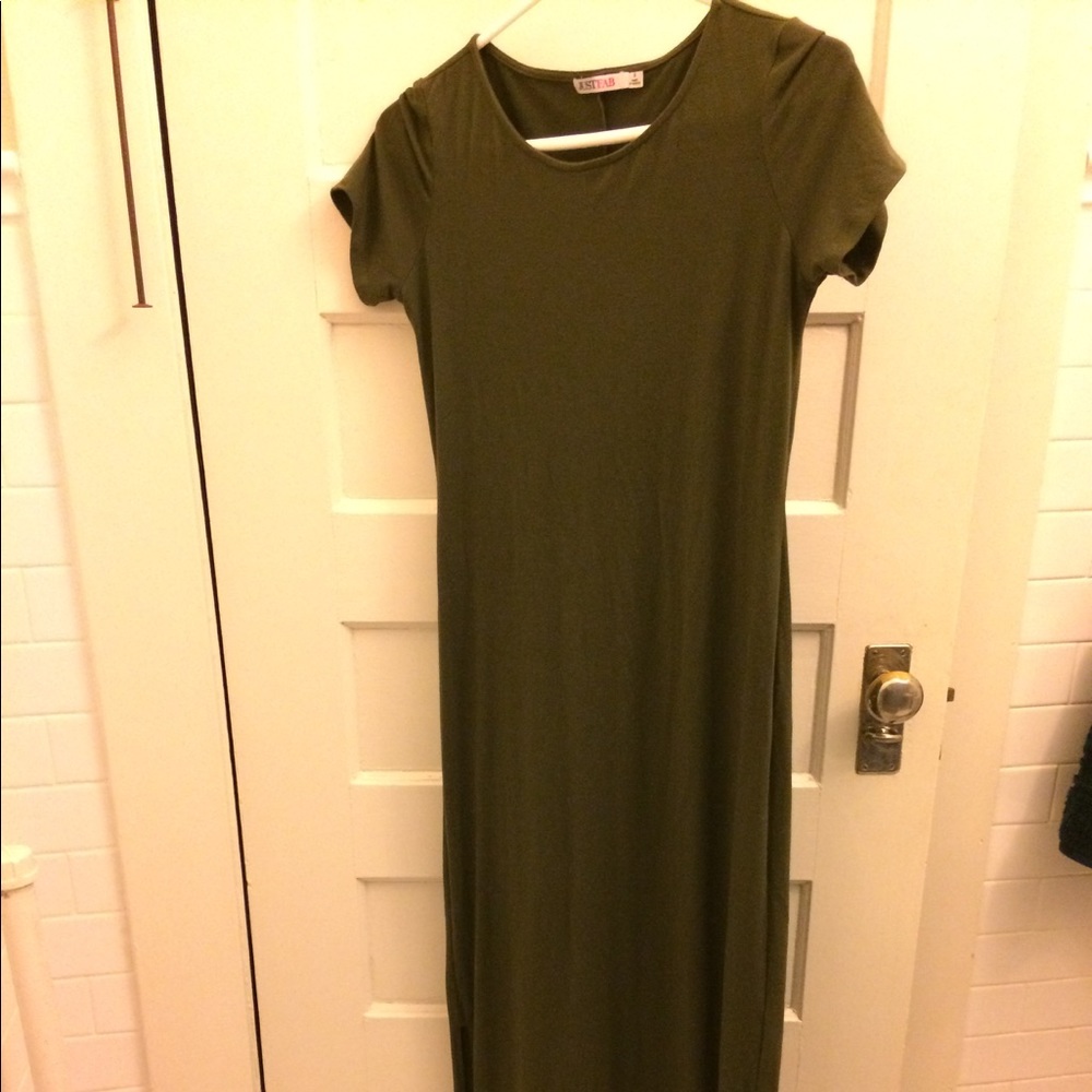 Olive Maxi dress