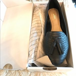 Aldo black work flats