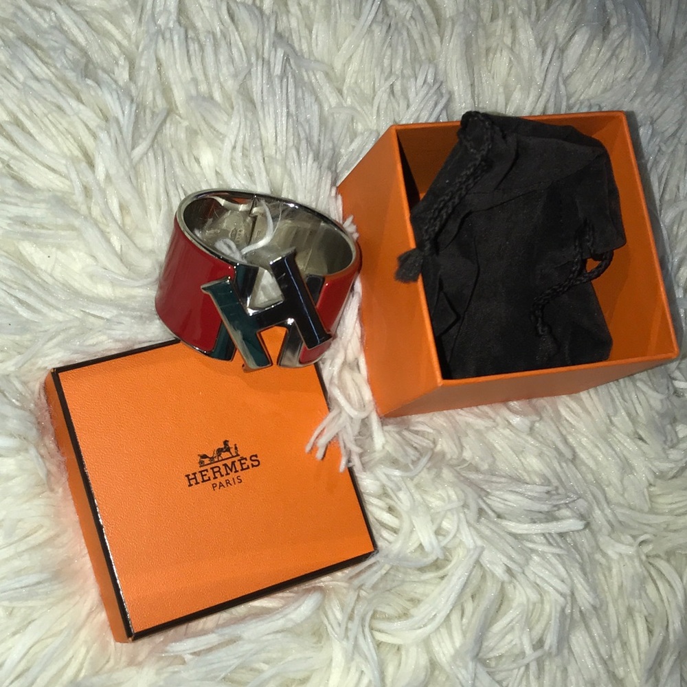 Authentic Hermes Extrawide H enamel bracelet-red