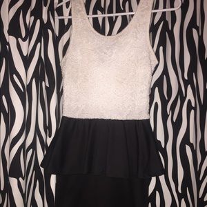 Black/white bodycon dress