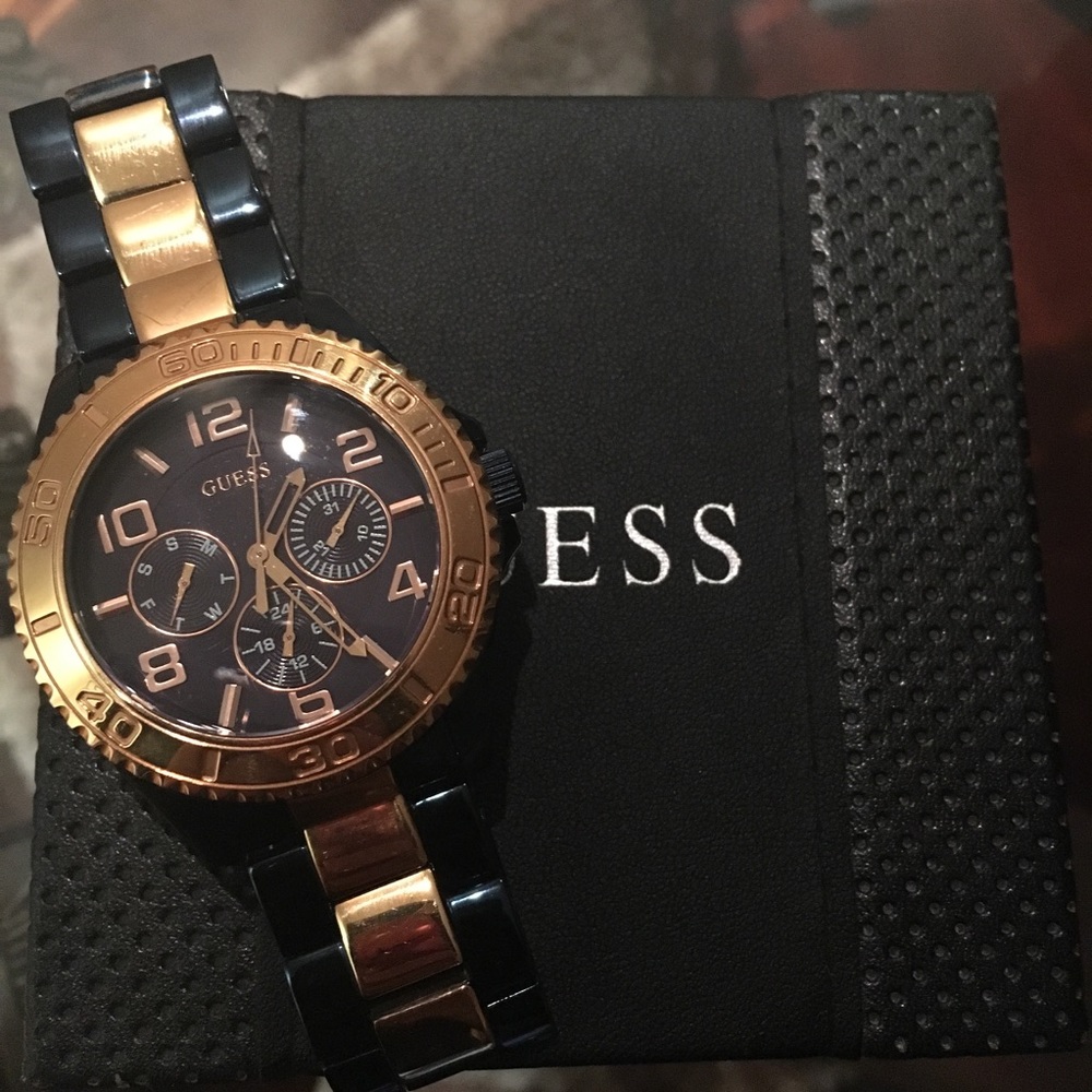 Guess Watch