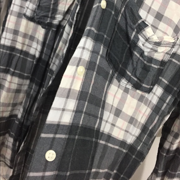 Form fitting flannel - Picture 3 of 3