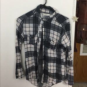 Form fitting flannel