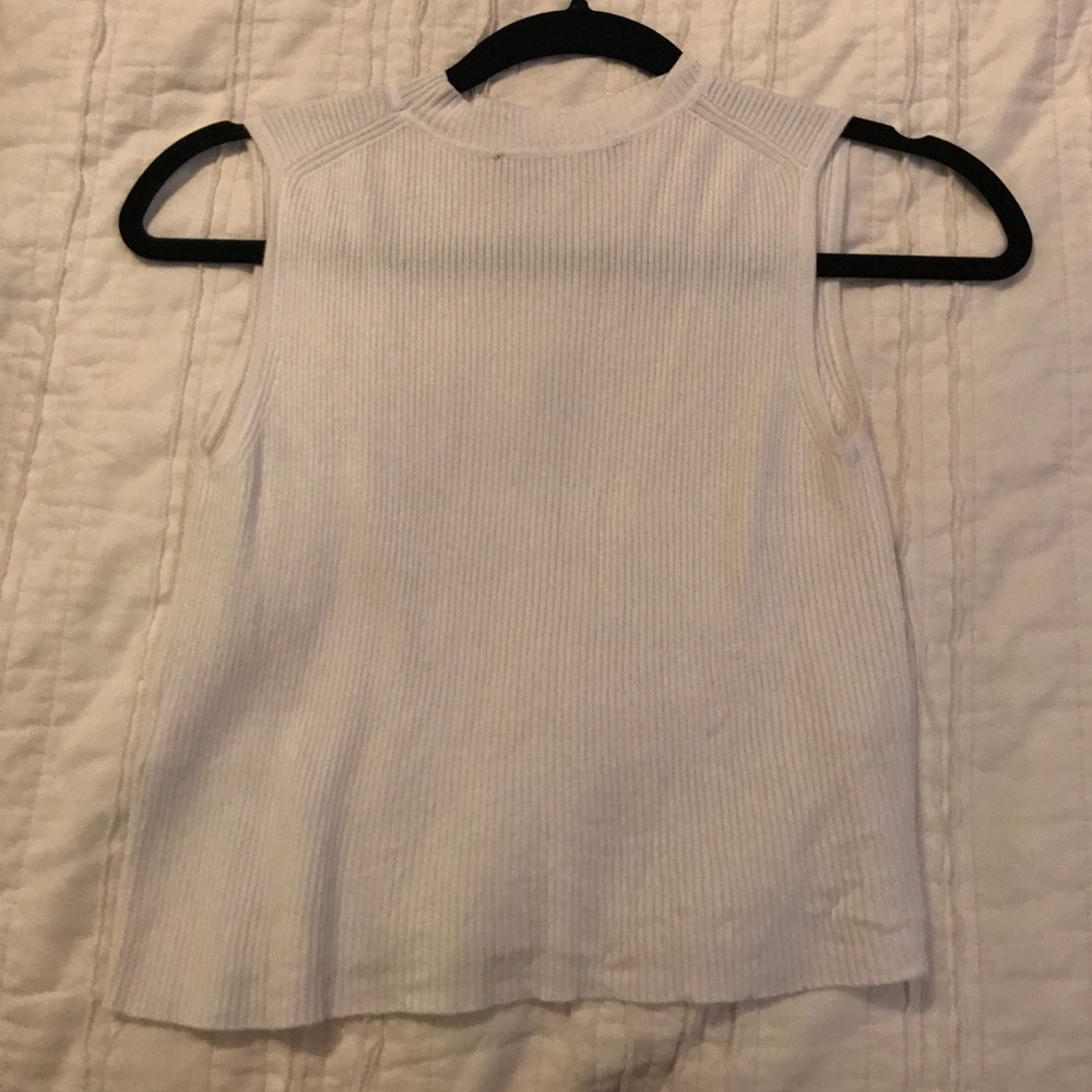 T-Shirt - Picture 2 of 2