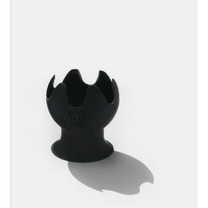 Sponge holder plus a sponge and makeup wipes