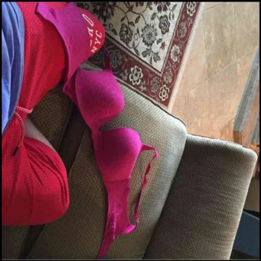 VS bra