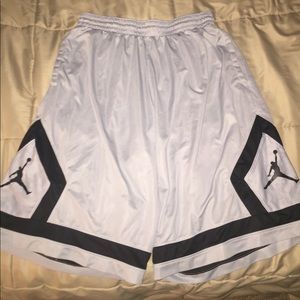 NEW - Jordan DRI-FIT Basketball shorts.