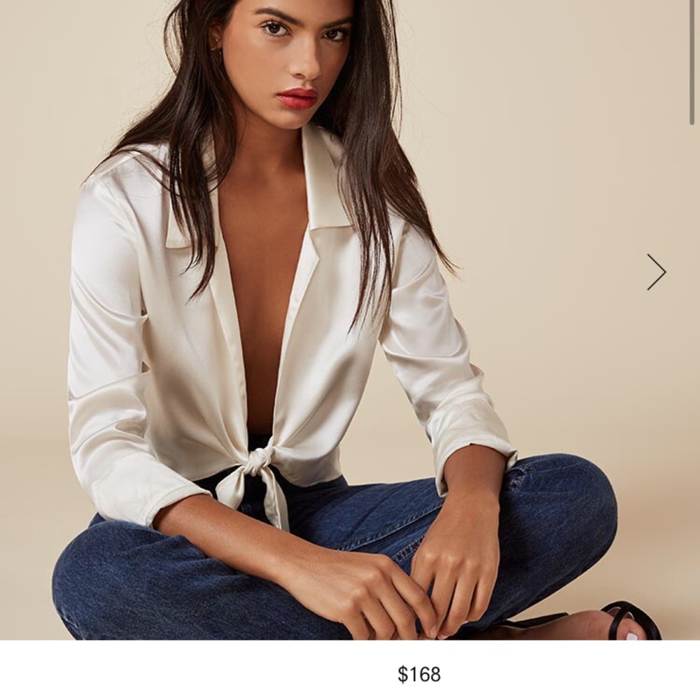 ❌SOLD️️❌ Reformation Ivory Silk Basinger Top - Picture 4 of 8
