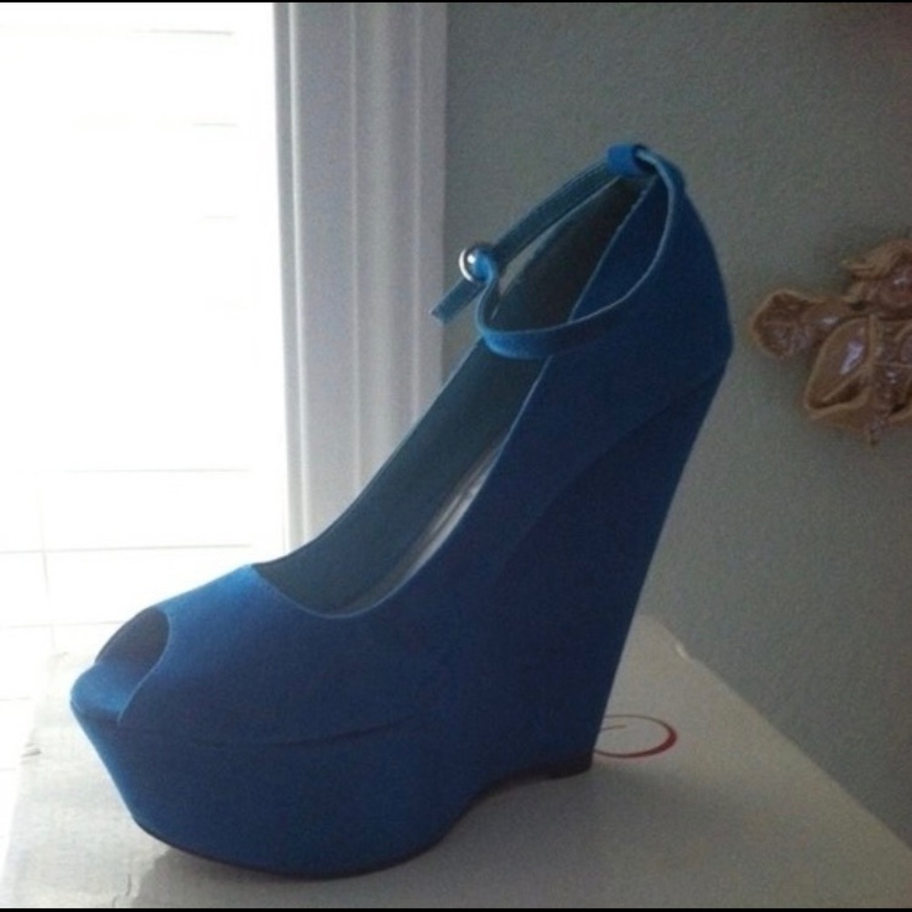 Bebo Blue Velvet WedgeHeels