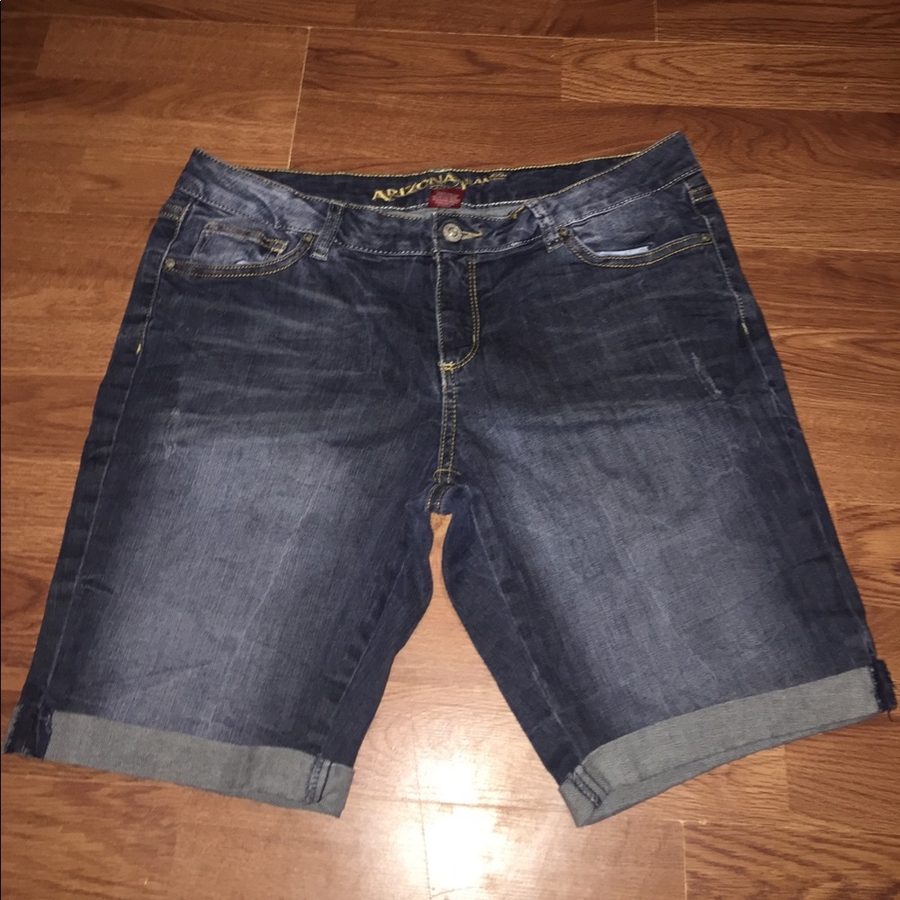 Jean shorts!