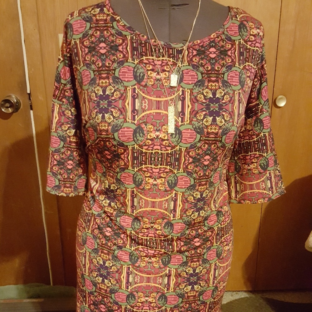 LULAROE Irma XL