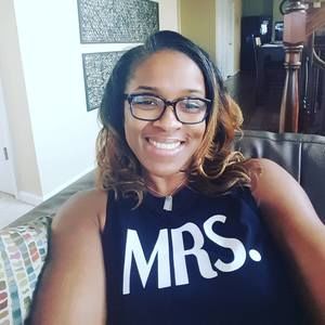 Meet your Posher, Anitra