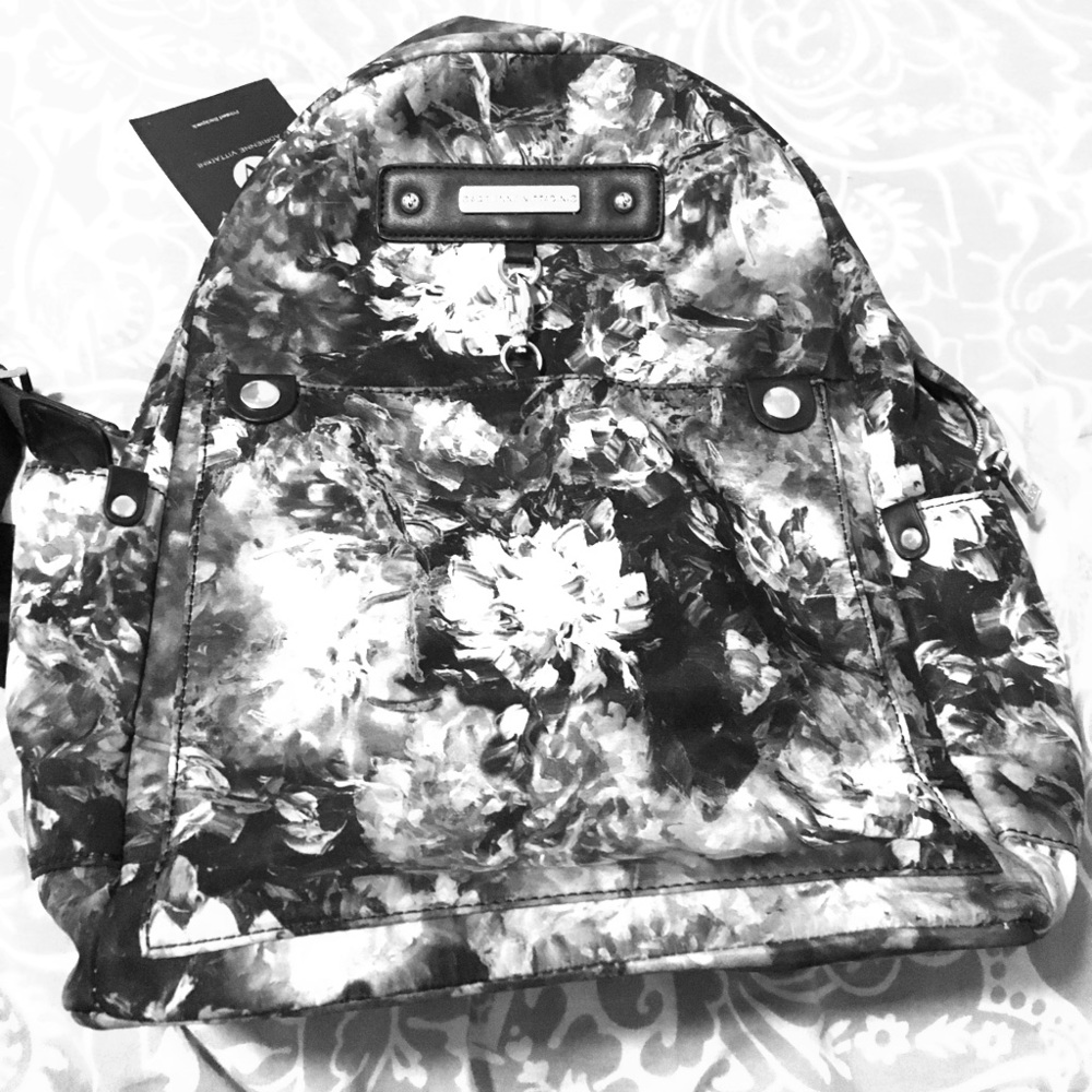 NWT Adrienne Vittadini Watercolor Flowers Backpack