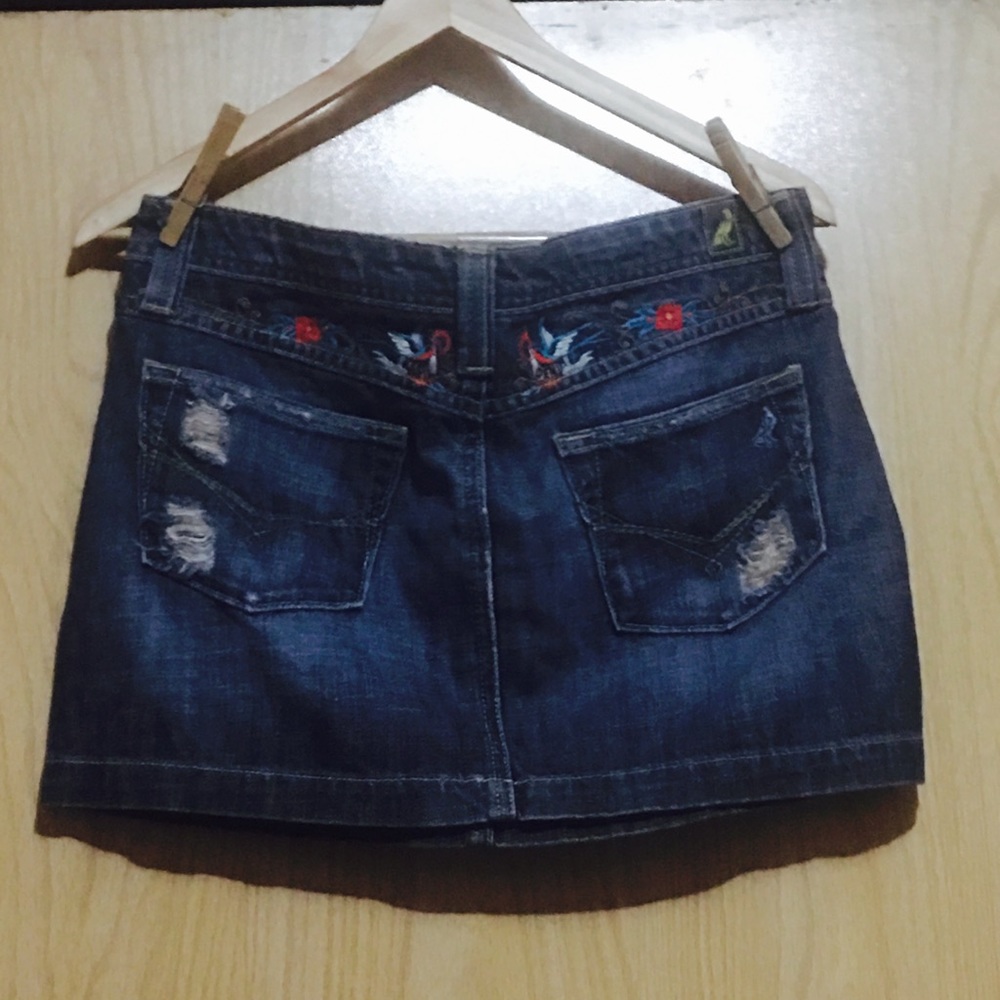 KASIL EMBROIDERED MINI JEAN SKIRT SZ M