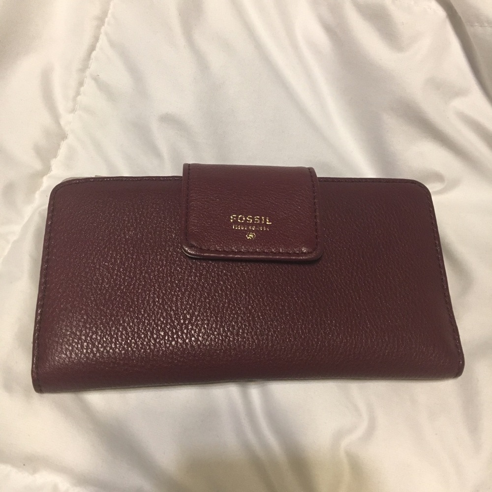 Fossil wallet