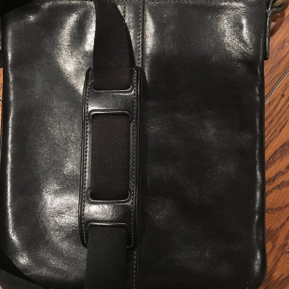 Coach Crossbody - Picture 4 of 5