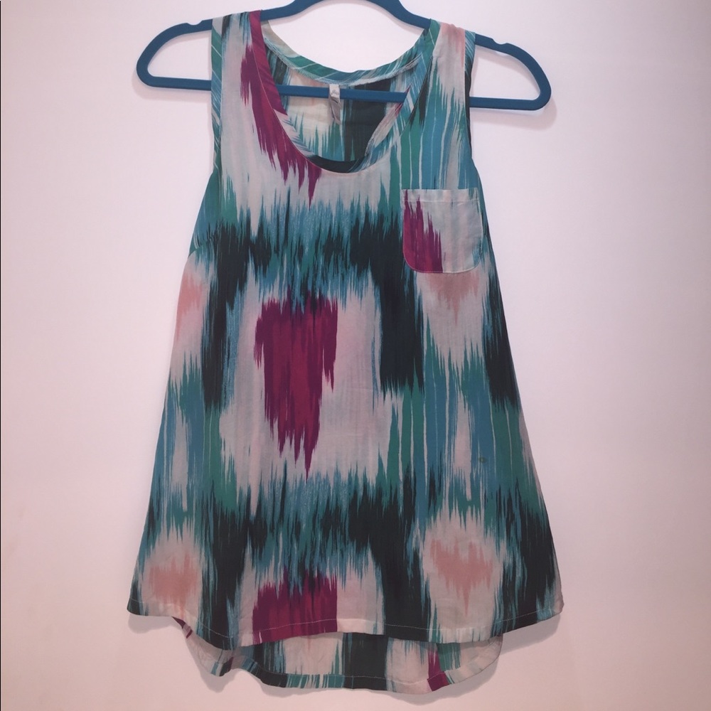 Sleeveless top