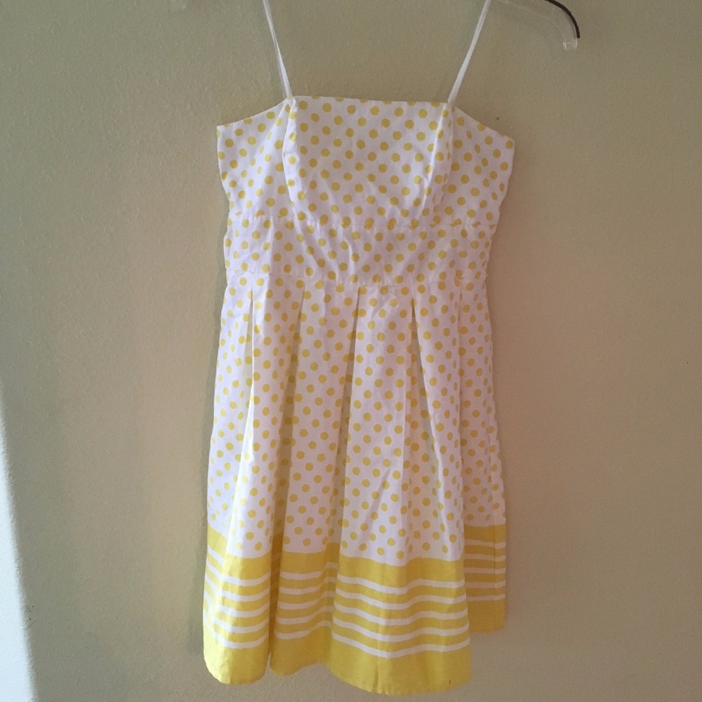 Adorable Strapless Spring/ Summer Dress
