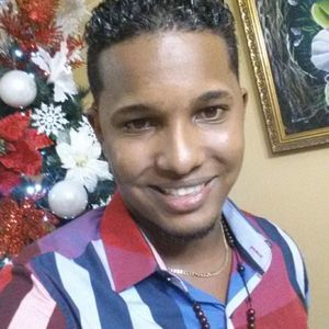 Meet your Posher, Julio bryant