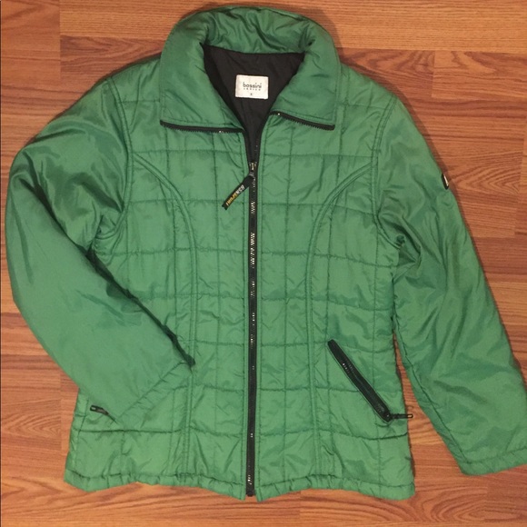 Green puffy jacket - Picture 1 of 3