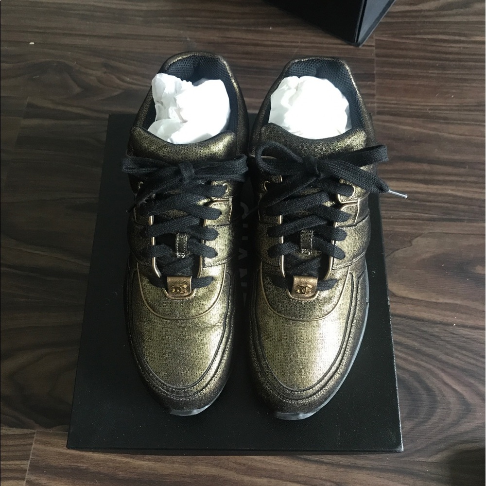 🛑SOLD🛑AUTHENTIC Chanel Runners