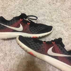 Nike flex running shoes