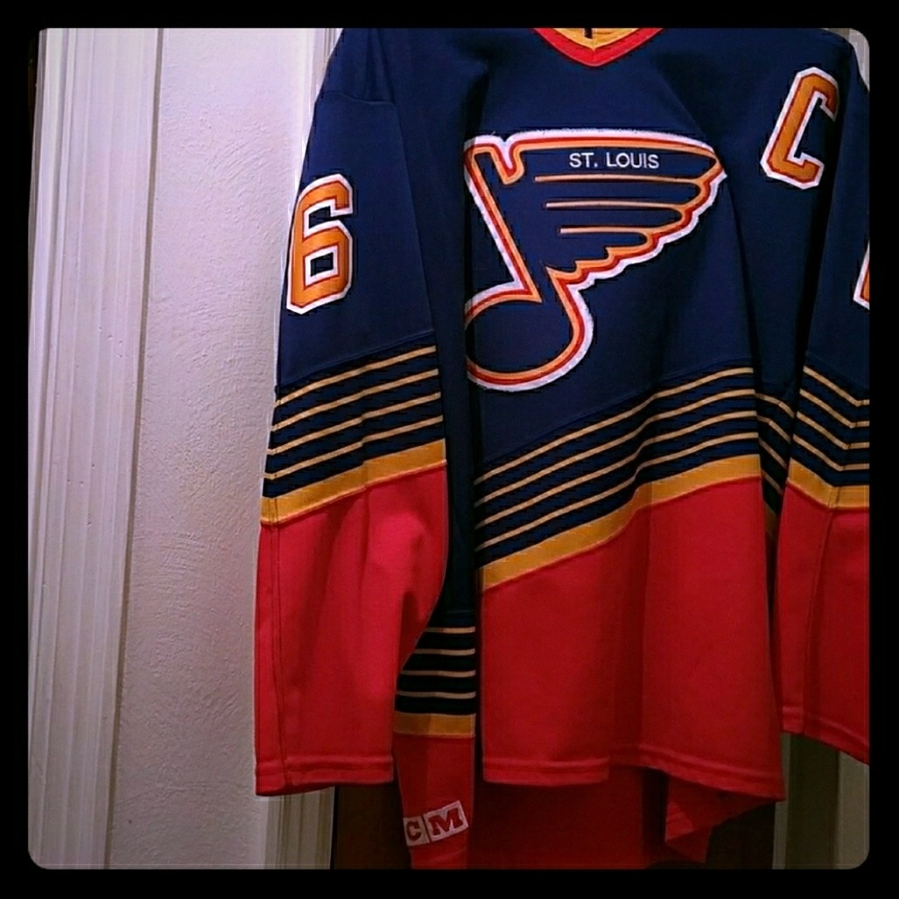 Vintage 1995 Brett Hull CCM St Louis Blues Jersey