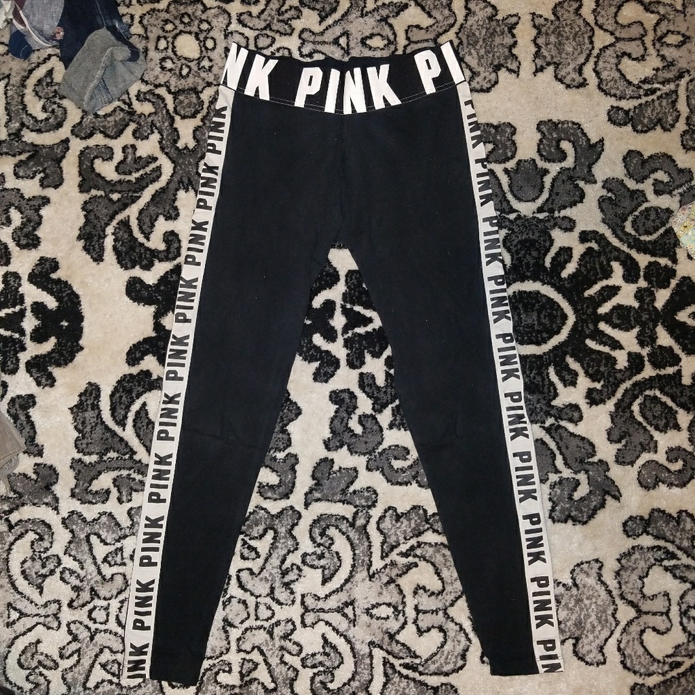 VS Pink yoga pants