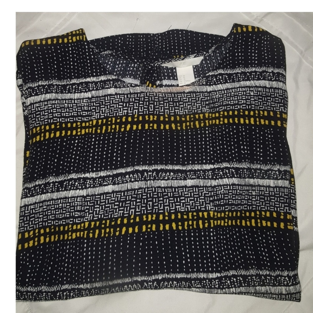 H&M long sleeve blouse