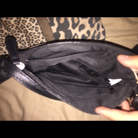 Purse - Picture 4 of 4