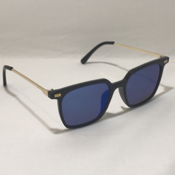 Blue Mirror Lens Square Unisex Sunglasses - Picture 3 of 3