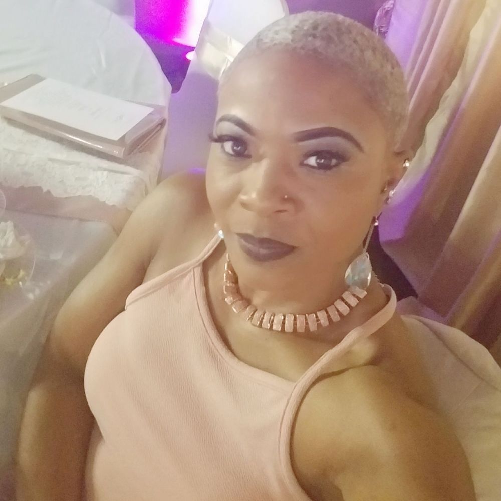 Meet your Posher, Samantha