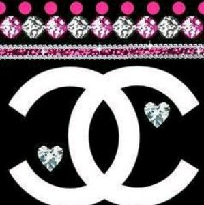 Meet your Posher, Alexandra