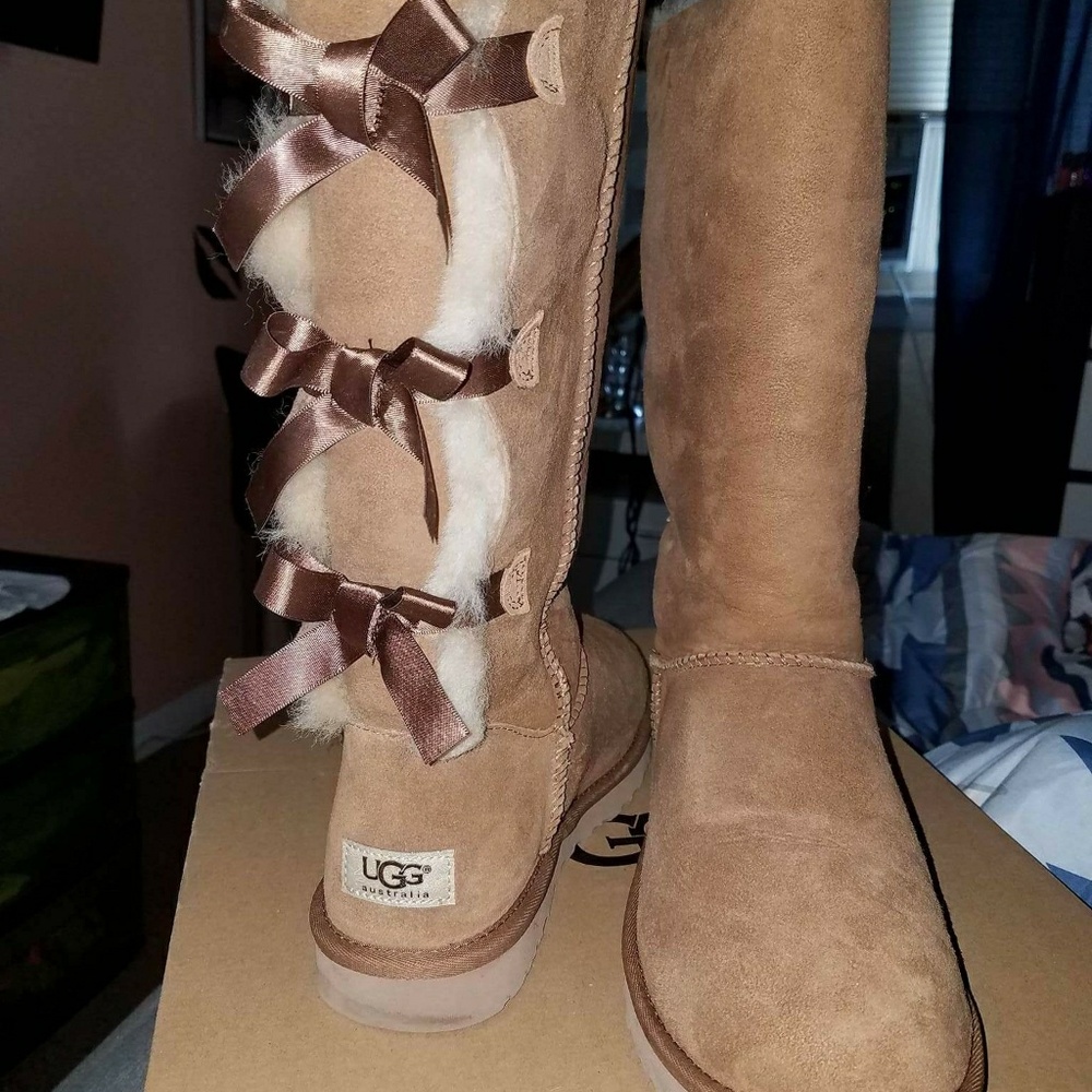 Ugg bailey bow tall