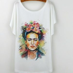 Frida Khalo shirt XXL but fits like an XL